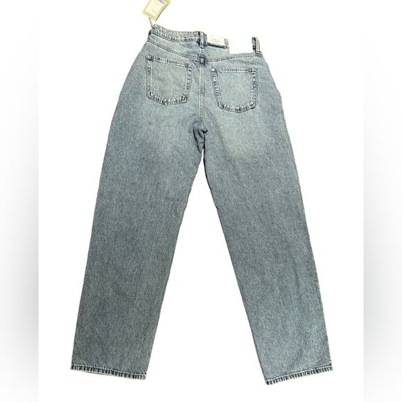 H & M 90’s Baggy High Waist Light Wash Jeans New with Tags Size 6 - Picture 2 of 10